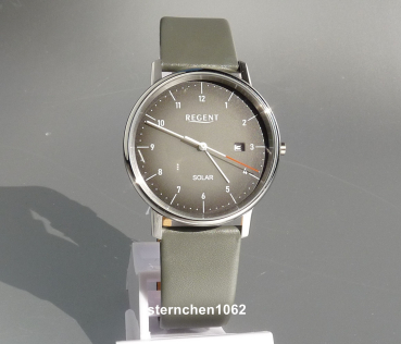 Preview: Regent * Herren-Armbanduhr * Edelstahl * Solar * 11110949 * F1547