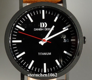 Danish Design * Damen-Armbanduhr * Titan * Leder * IQ34Q199 * Ref. 3316372