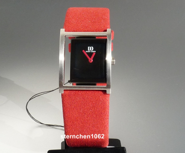 Preview: Danish Design * Damen-Armbanduhr * IV24Q1292 * 3324783 * Stahl * Microfaser Armband *