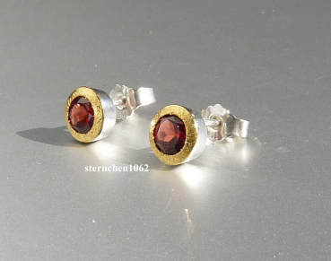 Preview: Einzelstück * Ohrstecker * 925 Silber * 24 ct Gold * Granat