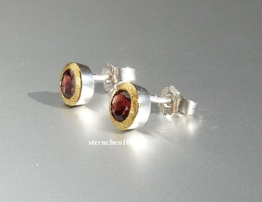 Preview: Einzelstück * Ohrstecker * 925 Silber * 24 ct Gold * Granat